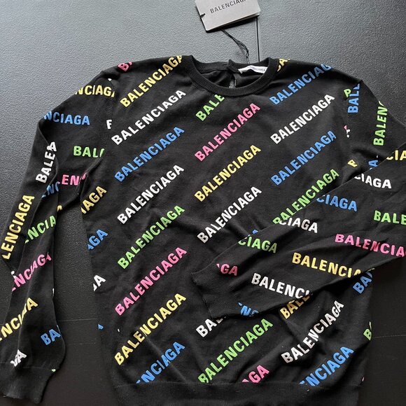 NWT Balenciaga Allover Logo Sweater Black Multicolor Print Cotton Puff Ink Knit - Picture 3 of 10